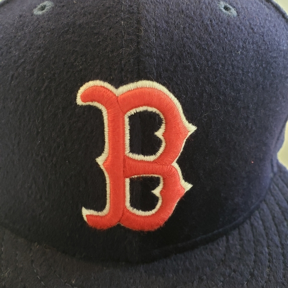 New Era Boston Red Sox 100% Wool Fitted 59fifty Hat Cap Navy Blue Red sz 7 3/4 - Picture 2 of 7